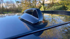 Volvo XC40 2.0 B4P Plus Black Edition 5dr Auto Petrol Estate